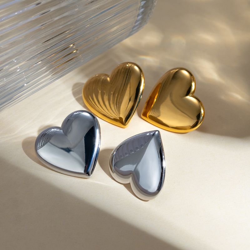 1 Pair Modern Style Classic Style Commute Heart Shape Solid Color Plating 304 Stainless Steel 18K Gold Plated Ear Studs