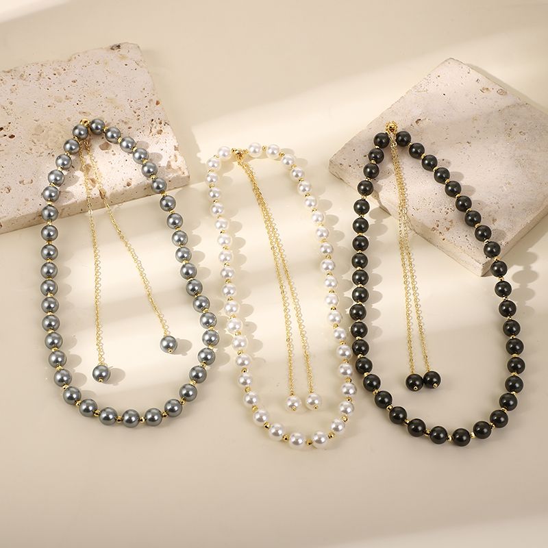 Großhandel Schmuck Elegant Einfacher Stil Runden Glas Perle Messing 18 Karat Vergoldet Perlen Halskette