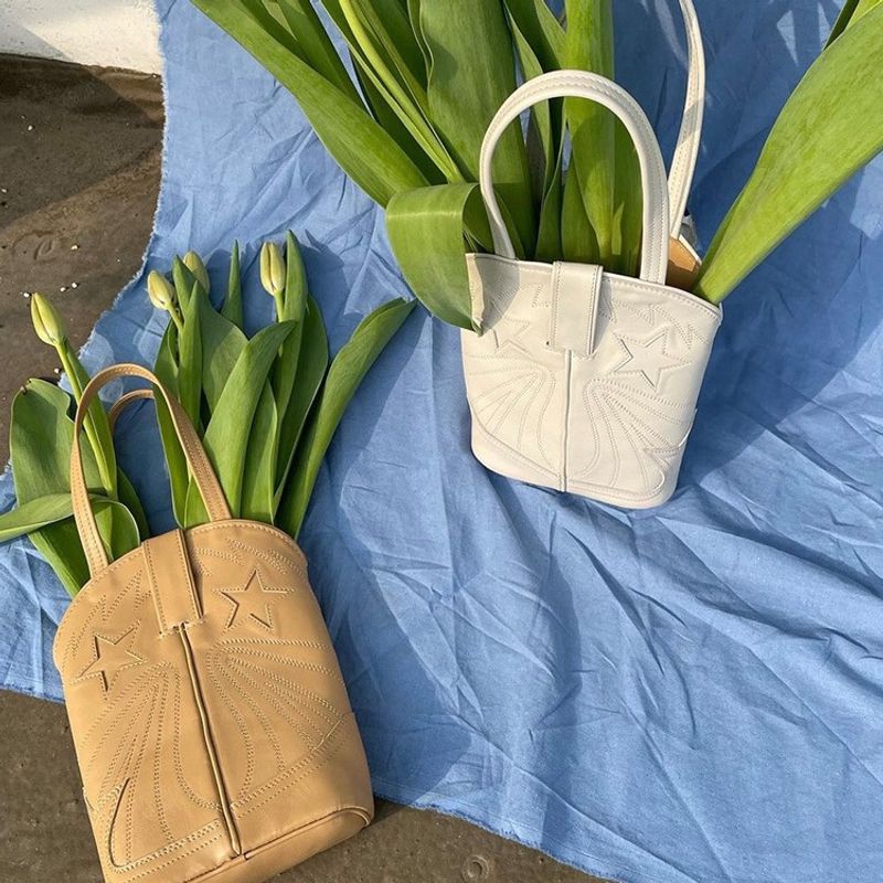 Mujeres Pequeña Cuero Sintético Estrella Color Sólido Ropa De Calle Hebilla Magnética Bolso