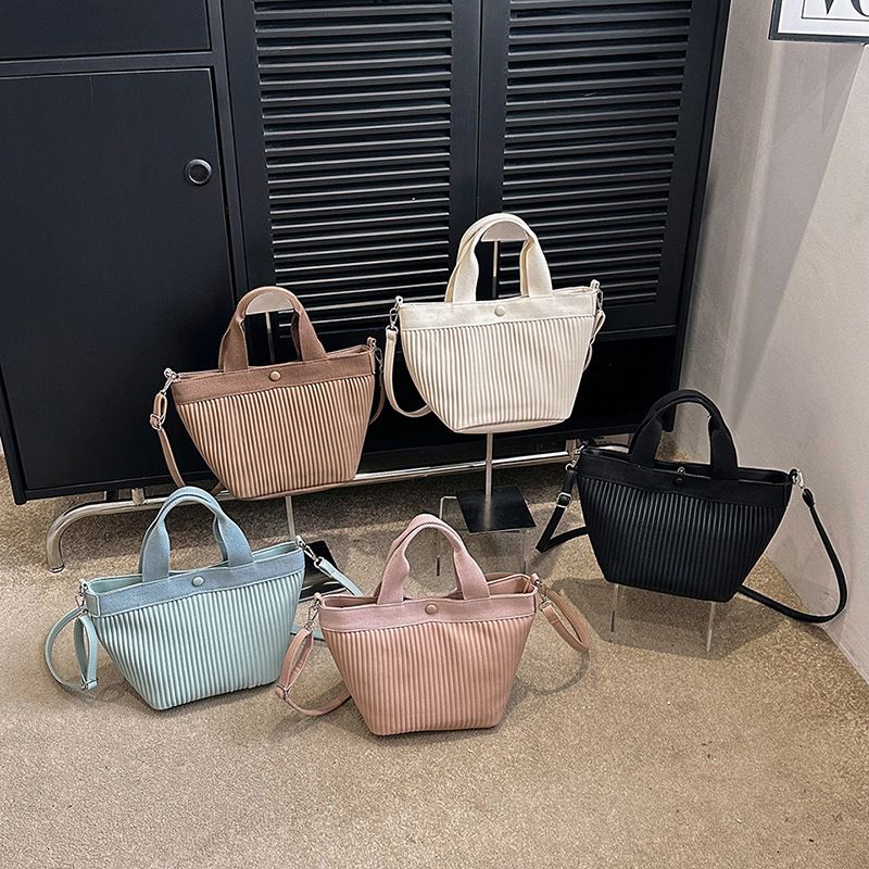 Women's Medium Pu Leather Solid Color Basic Classic Style Zipper Bucket Bag
