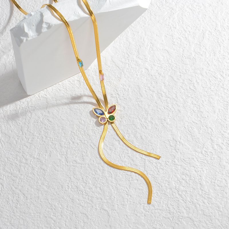 Titan Stahl 18 Karat Vergoldet Einfacher Stil Klassischer Stil Überzug Inlay Schmetterling Künstliche Edelsteine Halskette Mit Anhänger