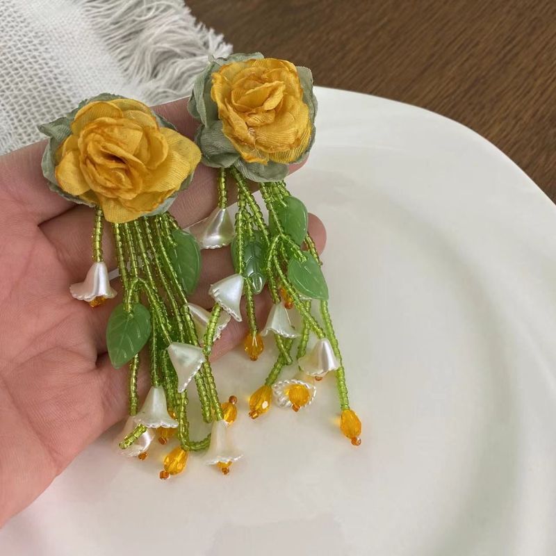 Sweet Flower Artificial Crystal Cloth Plating Women's Earrings