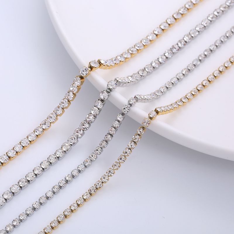 304 Stainless Steel 18K Gold Plated Simple Style Shiny Inlay Solid Color Artificial Rhinestones Necklace