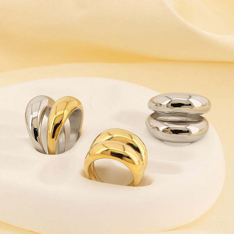 Basic Moderner Stil Klassischer Stil Geometrisch Einfarbig Edelstahl 304 18 Karat Vergoldet Ringe In Masse
