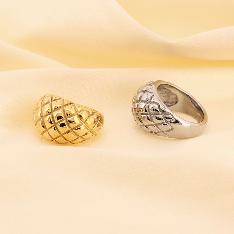 Basic Modern Style Classic Style Argyle 304 Stainless Steel 18K Gold Plated Rings In Bulk
