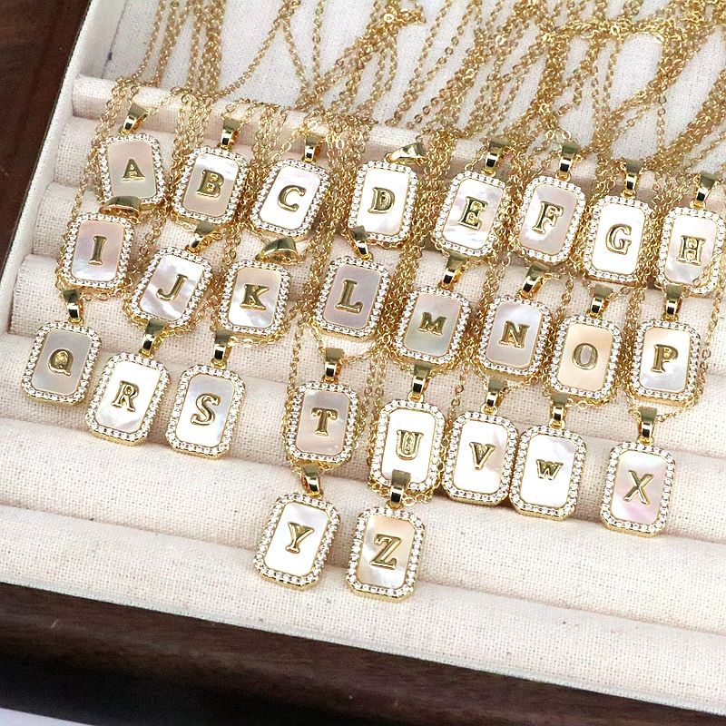 Cobre Chapados en oro de 18k Estilo Simple Estilo Clásico Enchapado Embutido Carta Cascarón Collar Colgante