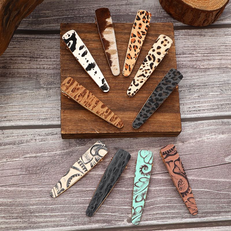 Women's Vintage Style Simple Style Color Block Leather Printing Hair Clip