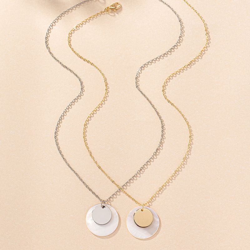 Wholesale Jewelry Casual Simple Style Round Shell Iron Pendant Necklace