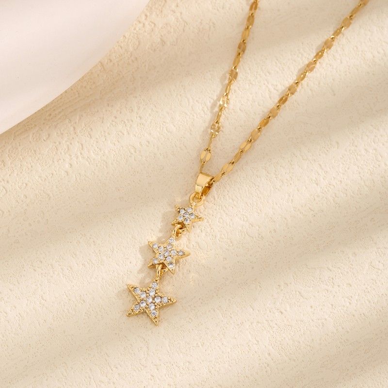 Titanium Steel 18K Gold Plated Simple Style Classic Style Plating Inlay Star Artificial Rhinestones Pendant Necklace