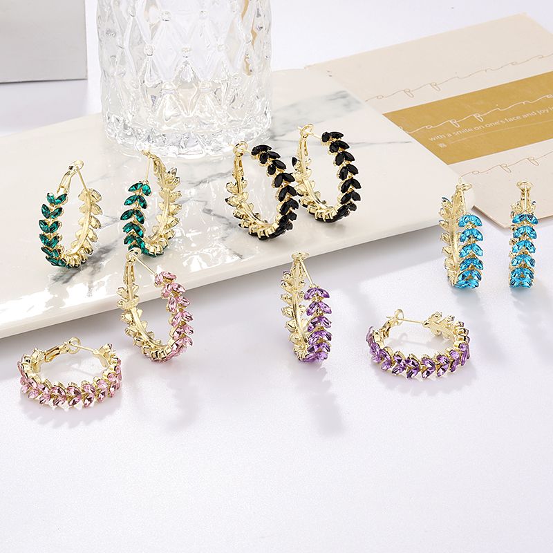 1 Pair Simple Style Classic Style Color Block Inlay Alloy Rhinestones Earrings