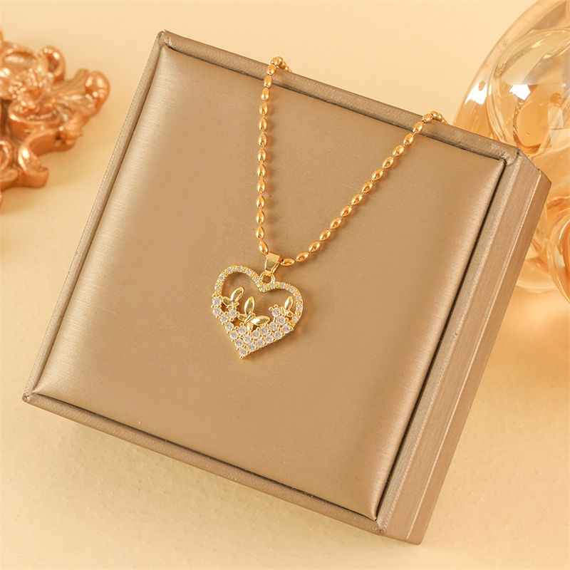 201 Stainless Steel Brass 18K Gold Plated Simple Style Classic Style Plating Inlay Heart Shape Zircon Pendant Necklace