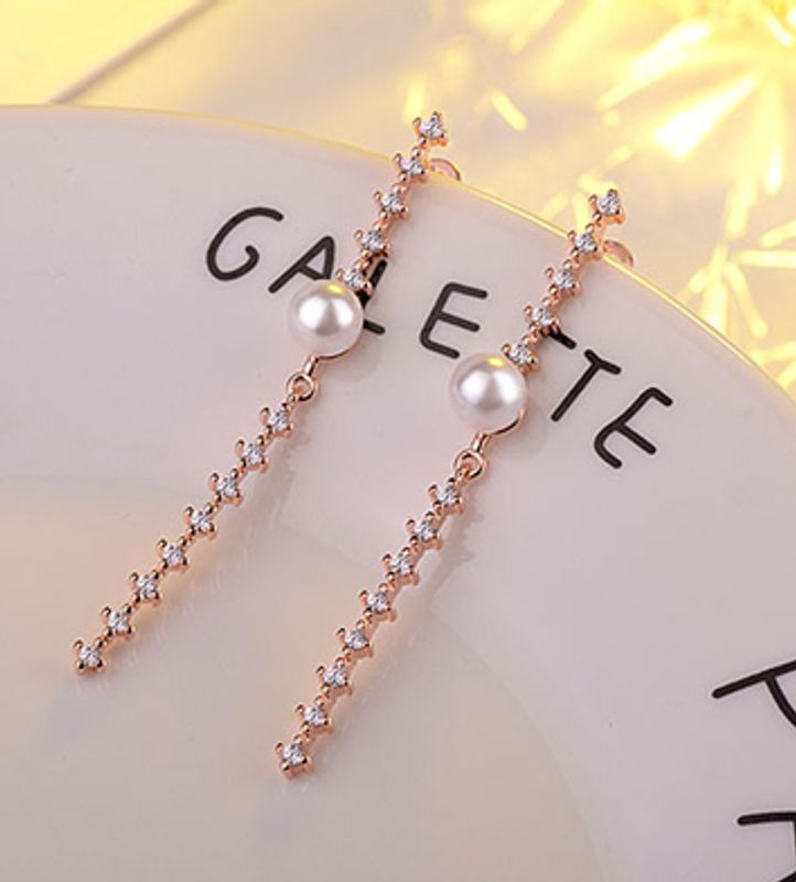 1 Pair Simple Style Shiny Geometric Inlay Copper Artificial Pearls Zircon Drop Earrings
