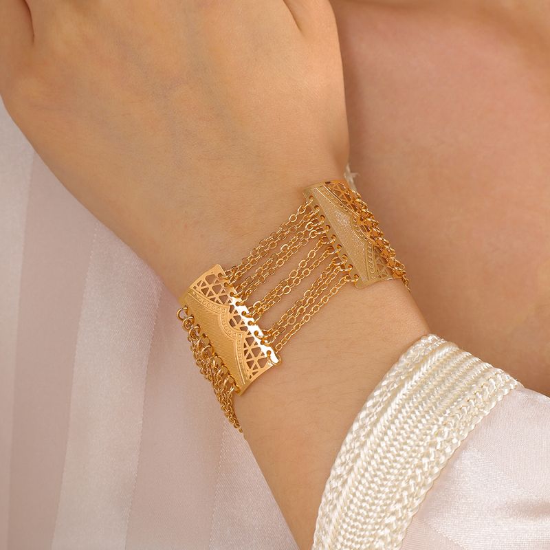 Großhandel Elegant Dame Braut Geometrisch Kupfer 18 Karat Vergoldet Armbänder