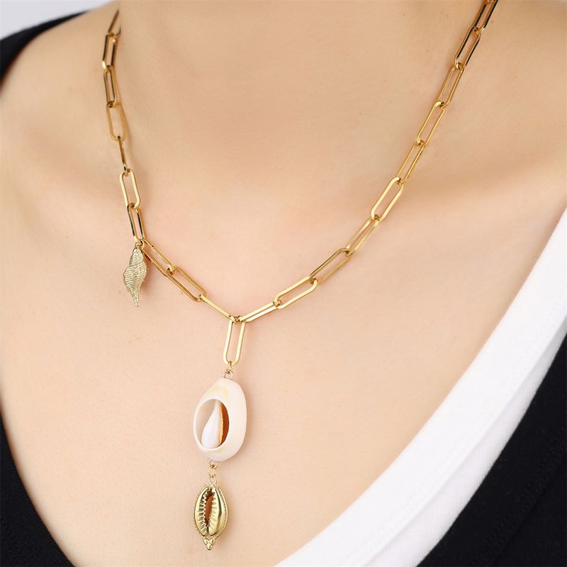 304 Stainless Steel 18K Gold Plated Casual Beach Conch Shell Pendant Necklace