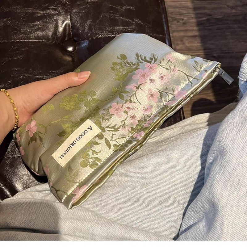 Preppy Style Flower Silk Nylon Square Makeup Bags