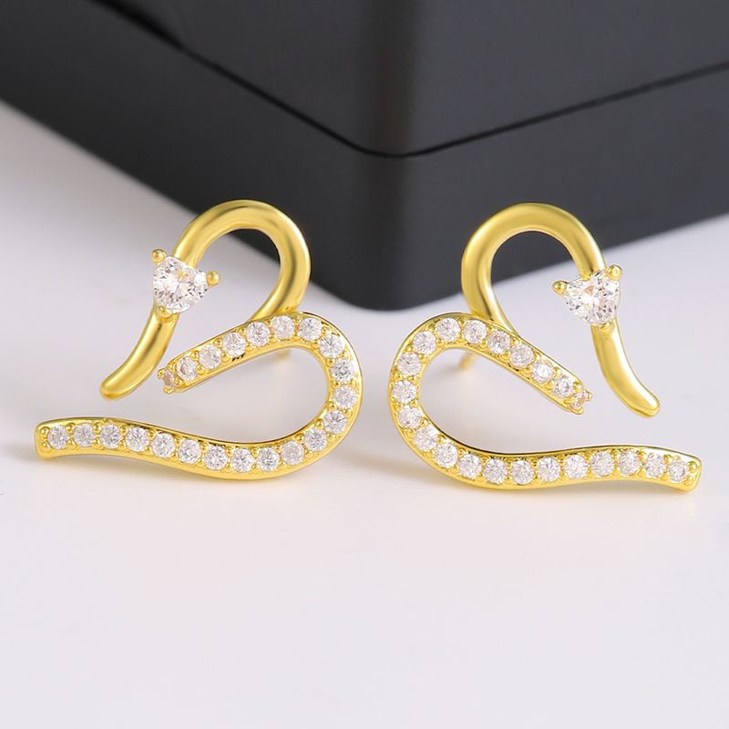 1 Pair Classic Style Commute Shiny Heart Shape Hollow Out Inlay Copper Zircon 18K Gold Plated Drop Earrings Ear Studs