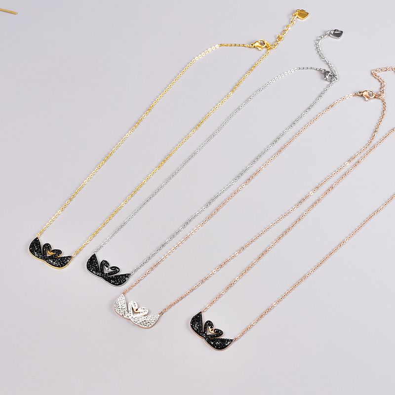 Elegant Swan Titanium Steel Pendant Necklace Plating Artificial Rhinestones Stainless Steel Necklaces