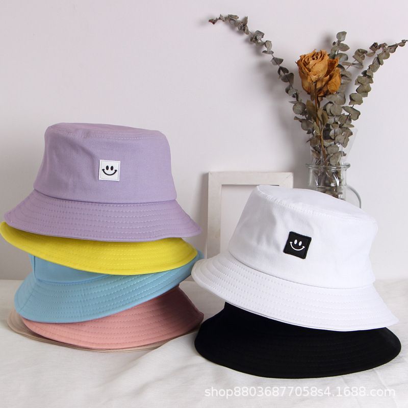 Unisex Cute Smiley Face Embroidery Wide Eaves Bucket Hat