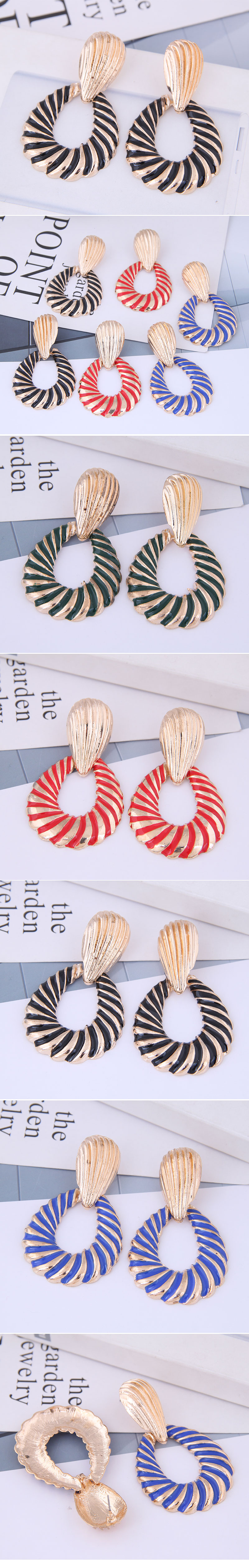 European And American Fashion Metal Simple Water Drop Exaggerated Earrings display picture 1