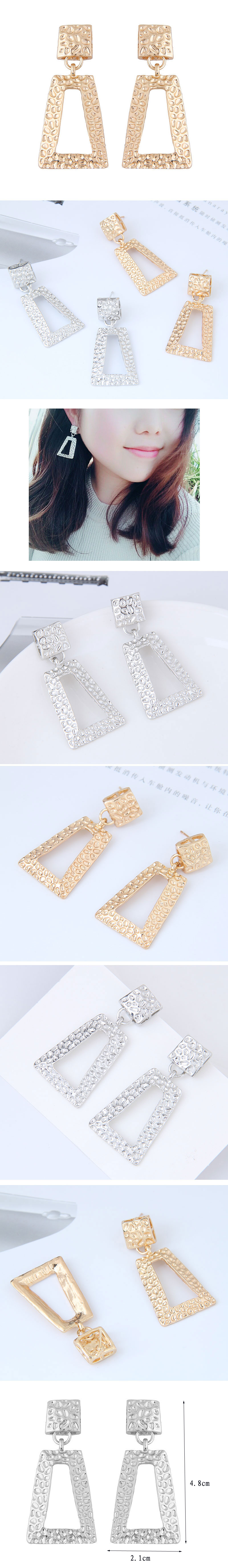 Exquisite European And American Metal Geometric Modeling Personality Exaggerated Fashion Earrings display picture 1