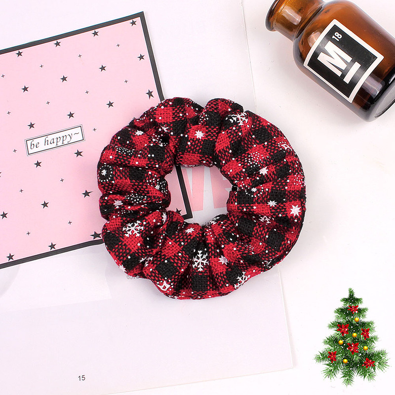 New Christmas Hair Scrunchies For Women Wholesale display picture 3