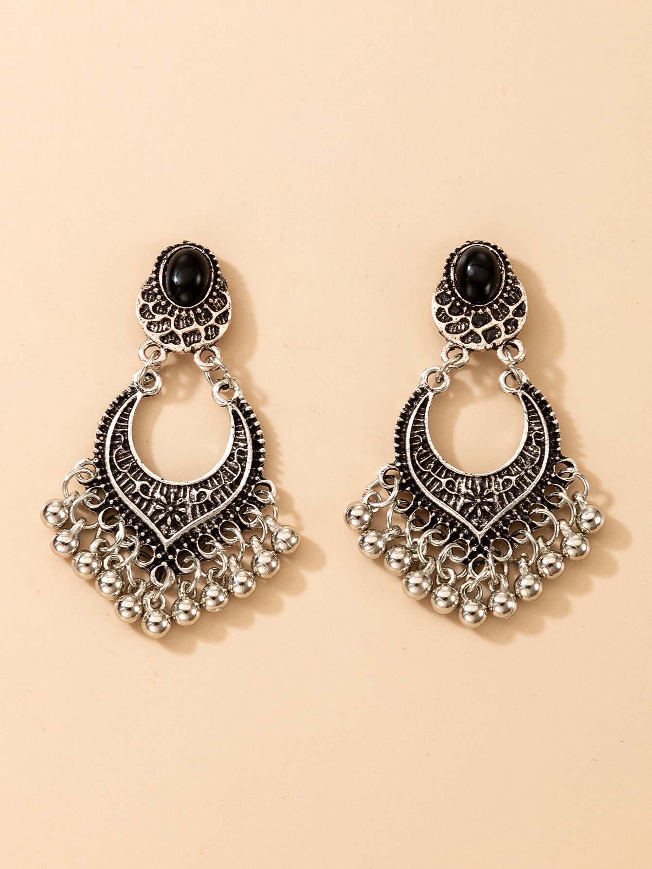 Fashion Exaggerated New Geometric Small Bells Tassel Earrings display picture 1