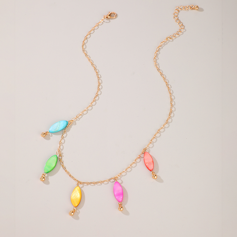 Bohemia Style Colorful Leaf Pendant Necklace Macaron Drop Clavicle Chain display picture 3