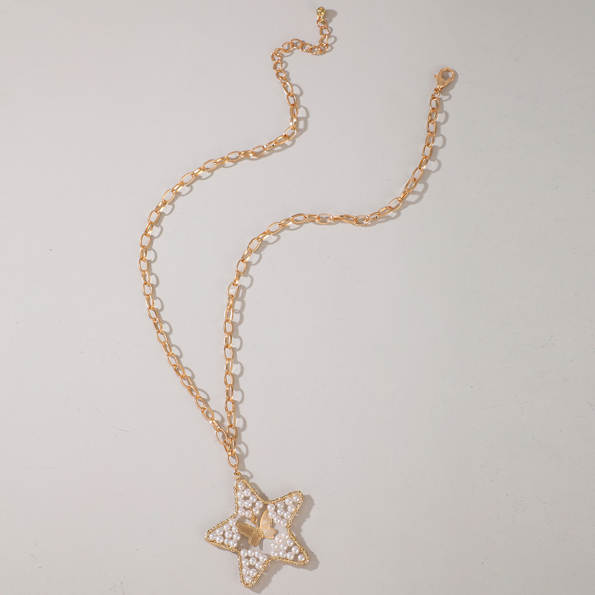 Fashion Butterfly Pearl Hollow Star Chain Necklace display picture 5
