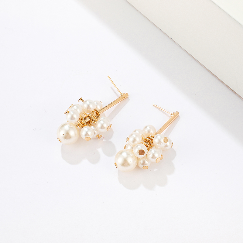 Boucles D&#39;oreilles En Perles À La Mode Coréenne display picture 8