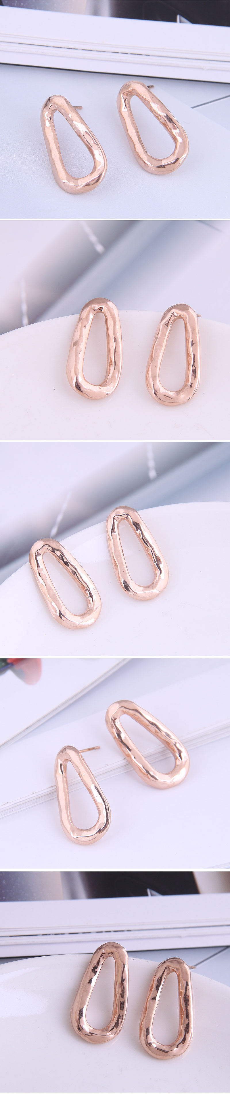 Korean Fashion Titanium Steel Stud Earrings display picture 1