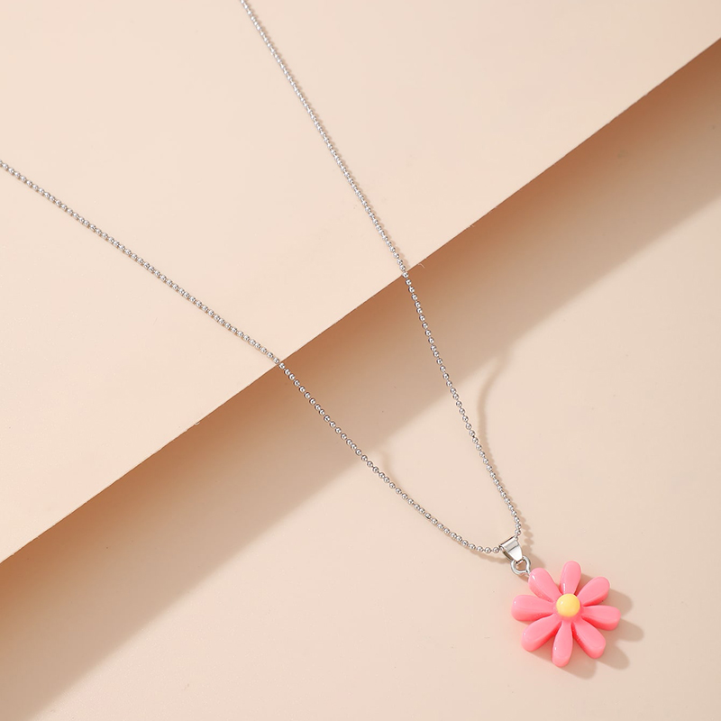 New Korean Pink Flower Pendant Necklace display picture 3