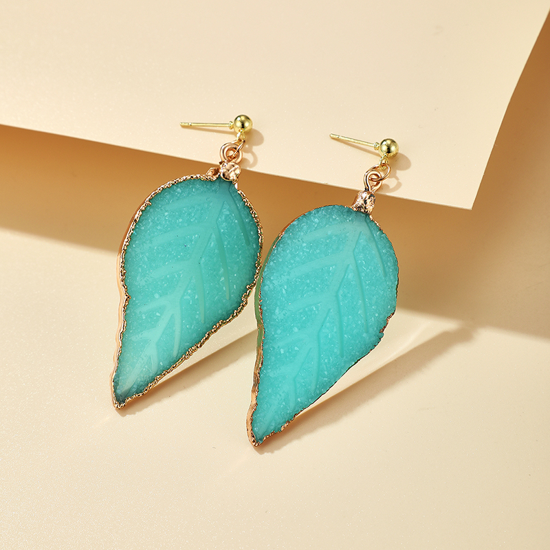 Simple Blue Leaf Fashion Earrings display picture 2