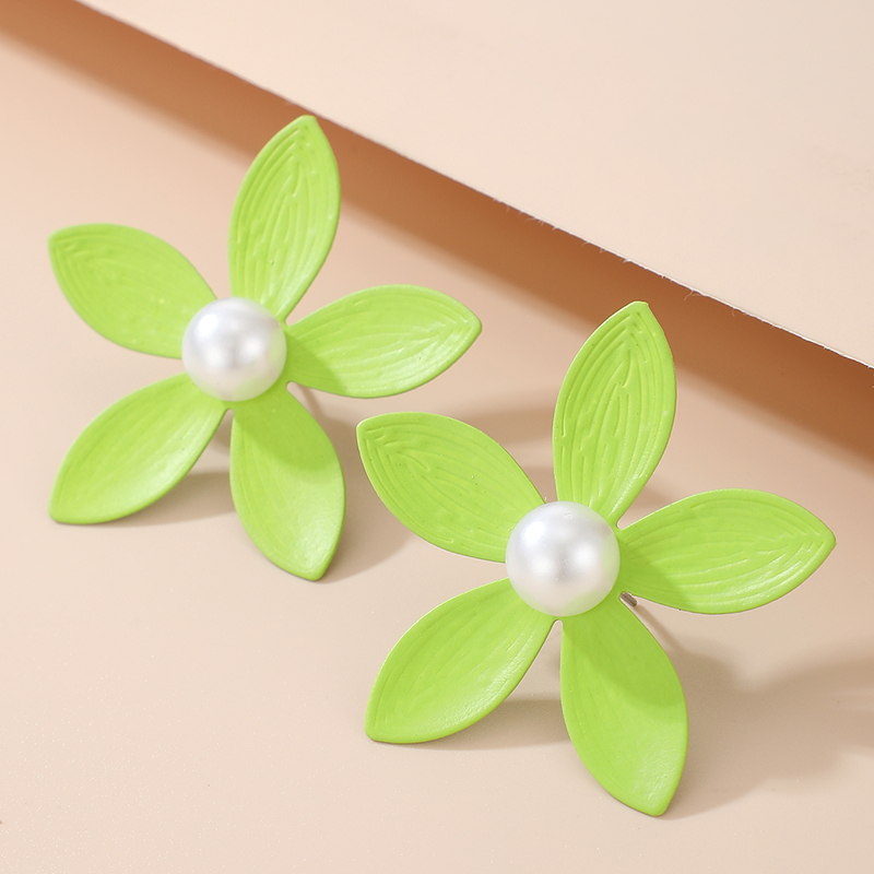 Fashion Paint Five Petal Flower Earrings display picture 3