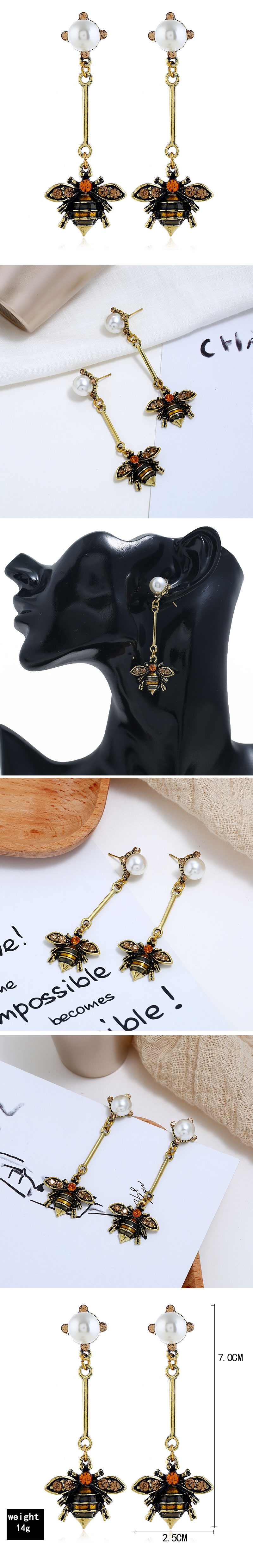Fashion Metal Simple And Wild Bee Temperament Earrings Wholesale Nihaojewelry display picture 1