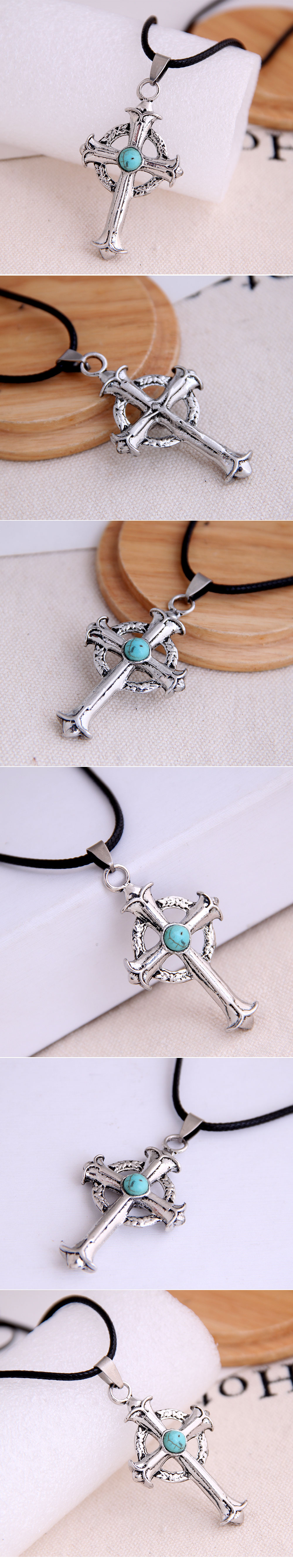 New Fashion Men Domineering Retro Cross Personality Necklace Wholesale Nihaojewelry display picture 1