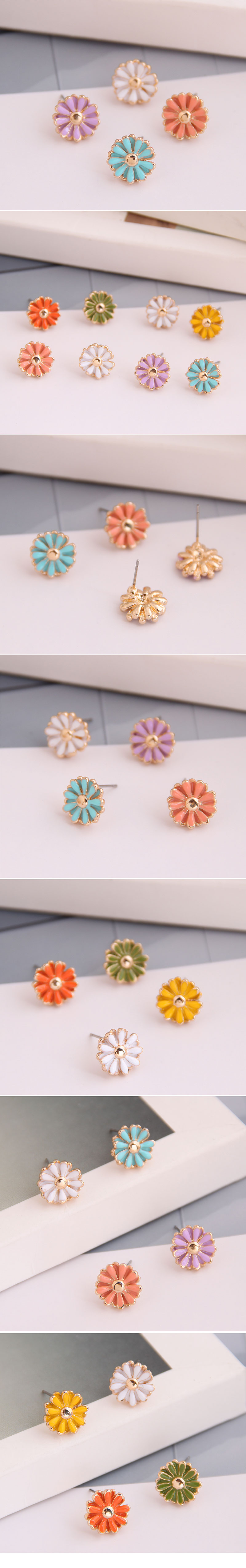 Boutique Korean Fashion Sweet Ol Small Daisy Combination Earrings Wholesale Nihaojewelry display picture 1