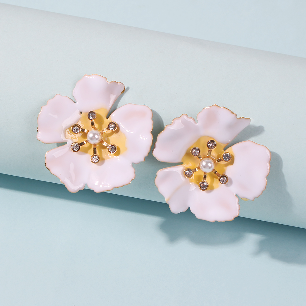 Alloy Diamond Flower Sweet Earrings For Women Hot-saling Wholesale display picture 4