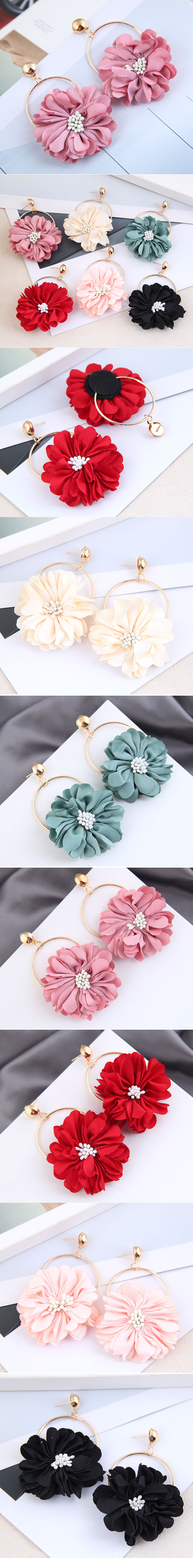 Fashion Concise Layered Petals Exaggerated Alloy Earrings For Women display picture 1