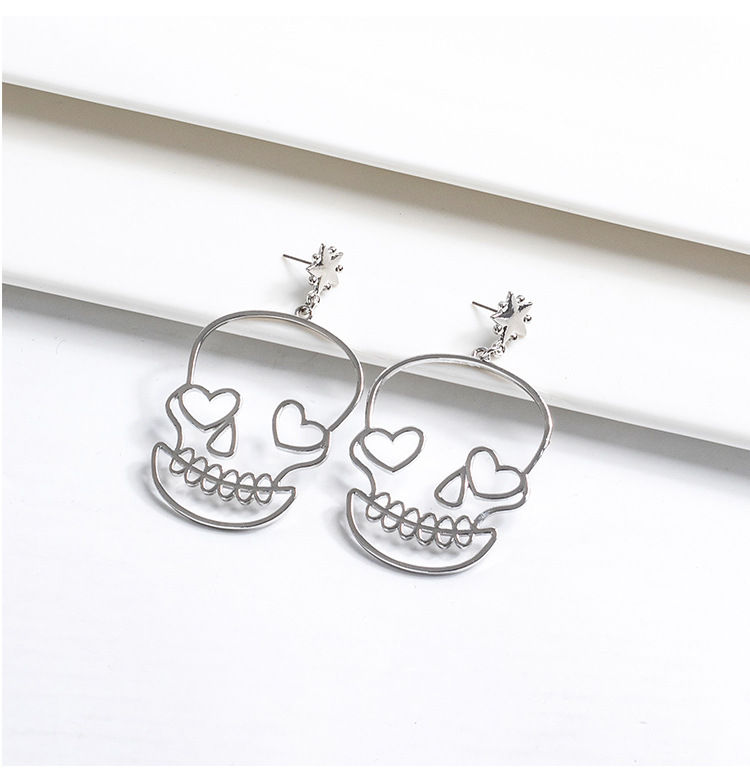 Korean New Fashion Metal Skull Cute Funny Women's Earrings Hot Sale display picture 2