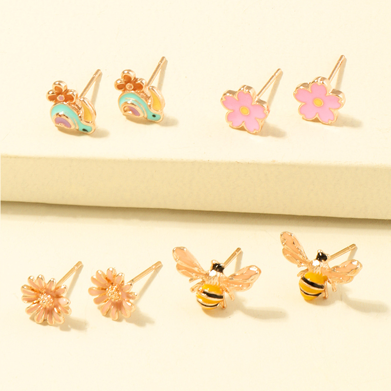 Color Bee Ear Studs 4 Pairs Earrings Set display picture 2