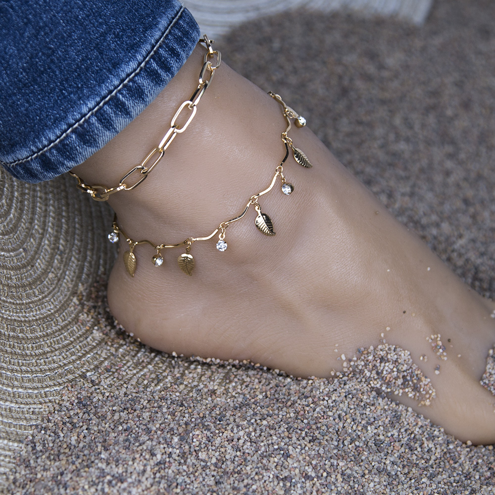 Ethnic Style Rice Bead Flower Anklet Beach Style Simple Bow Leg Chain Wholesale display picture 1