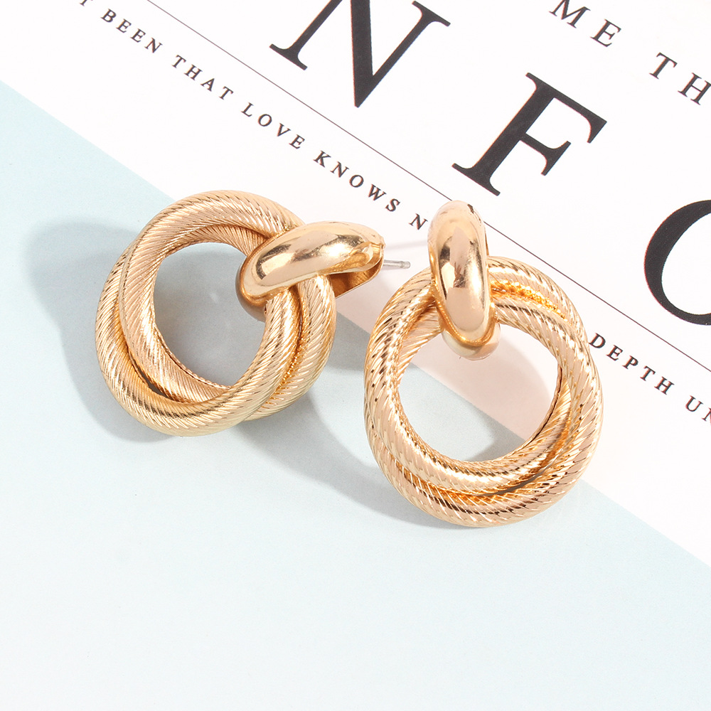 Simple Alloy Twisted Double Ring Earrings Wholesale display picture 4