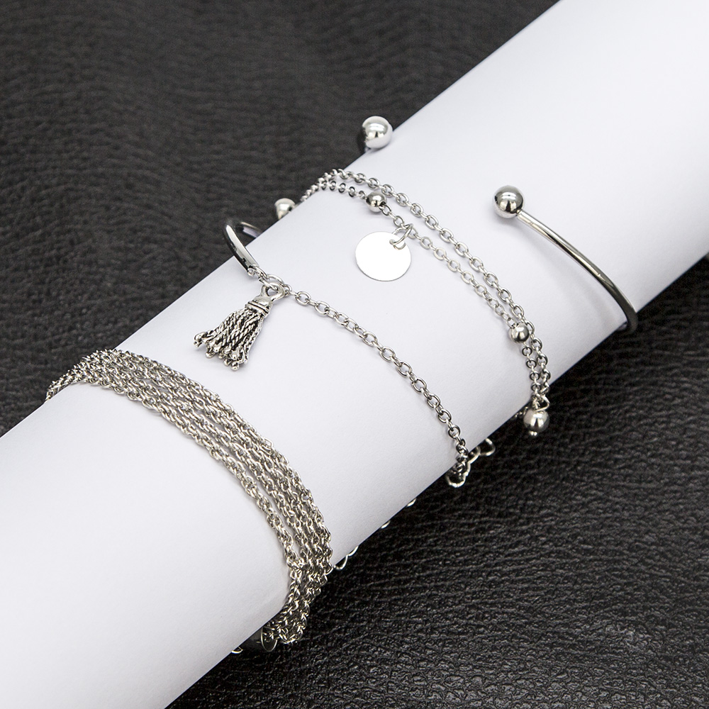 Simple Silver Glossy Tassel Bracelet  Personality Multilayer Chain Disc  Bracelet Set display picture 4