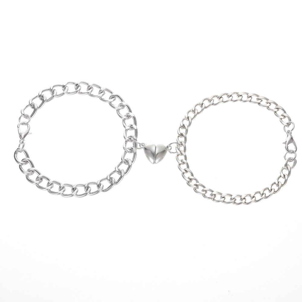 Romantic Simple Style Heart Shape Alloy Wholesale Bracelets display picture 1