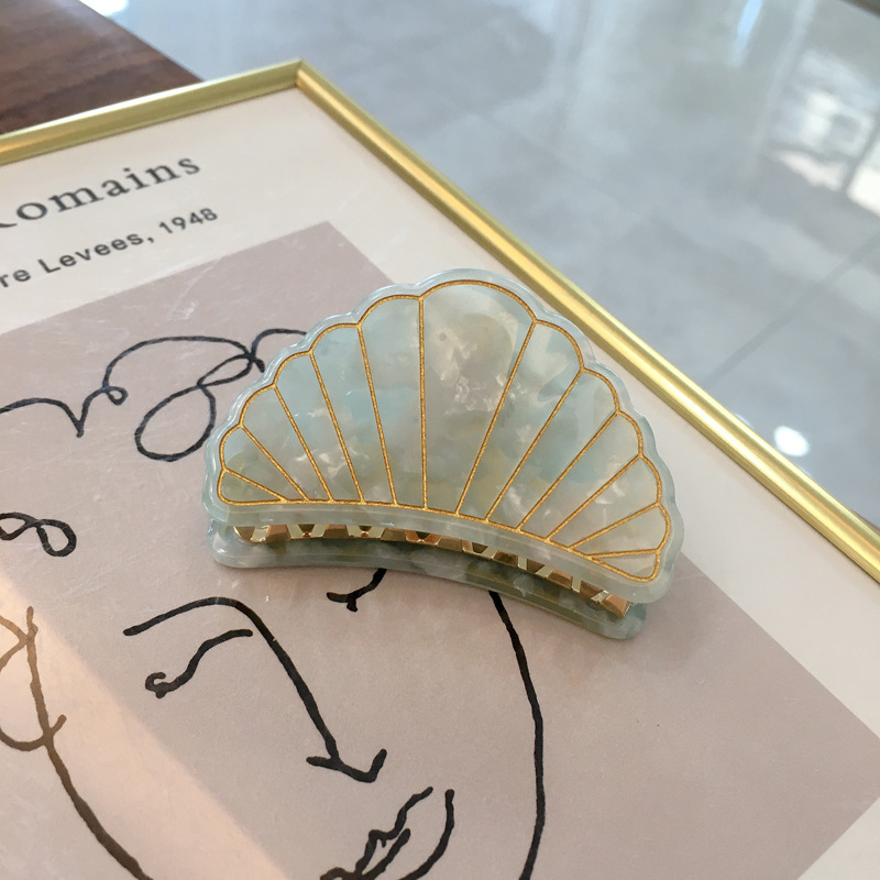 Exported To Japan Acetate Sheet Hair Accessories Small Scalloped Shell Hair Catch Adult Temperament Catch Clip Hairpin display picture 6