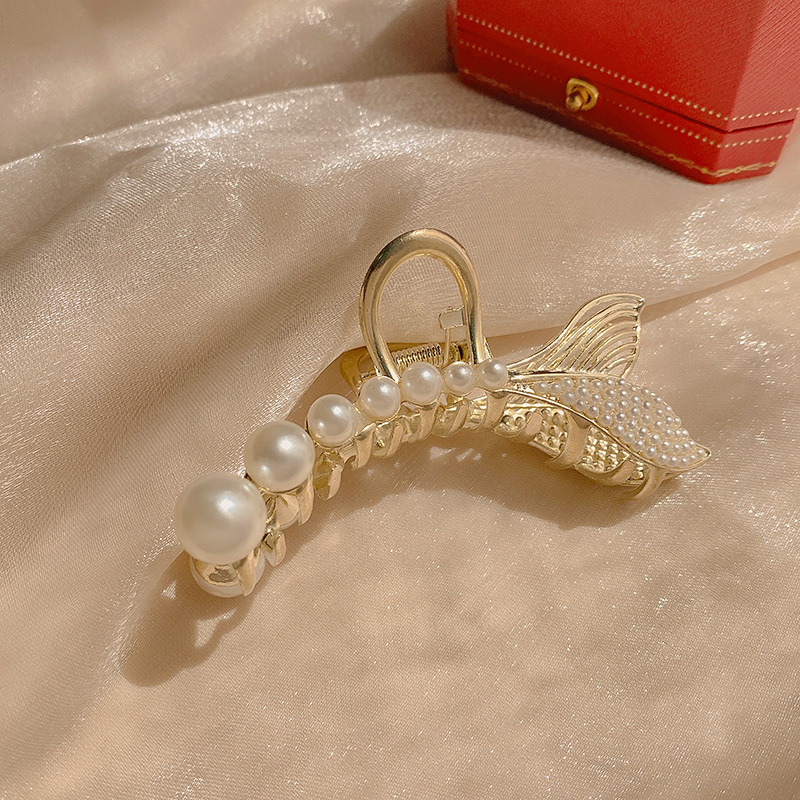 Cola De Sirena Catch Clip Fish Tail Hair Clip Tocado Pearl Elegante Shark Clip Hair Jewelry display picture 6