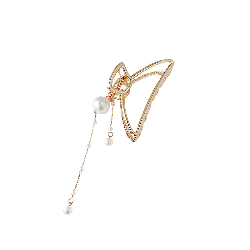 Korean Pearl Tassel Grasping Clip Hairpin 2021 New Trendy Back Head Clip Wholesale display picture 5