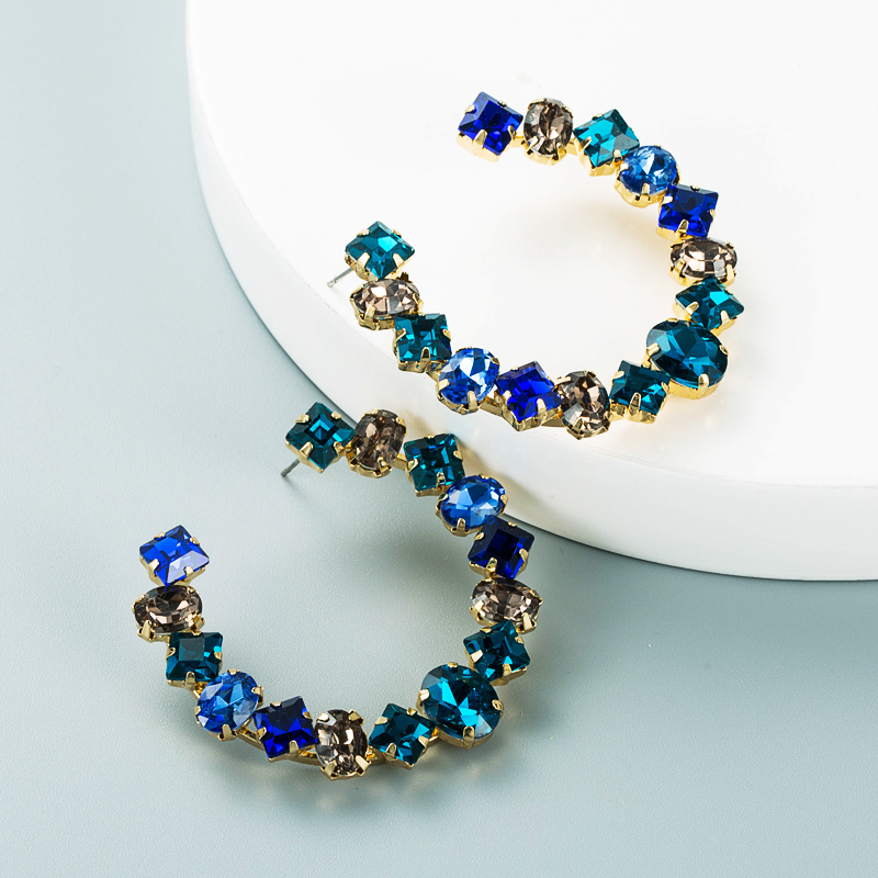Fashion Geometric Alloy Diamond Colored Glass Diamond C-shaped Earrings display picture 9
