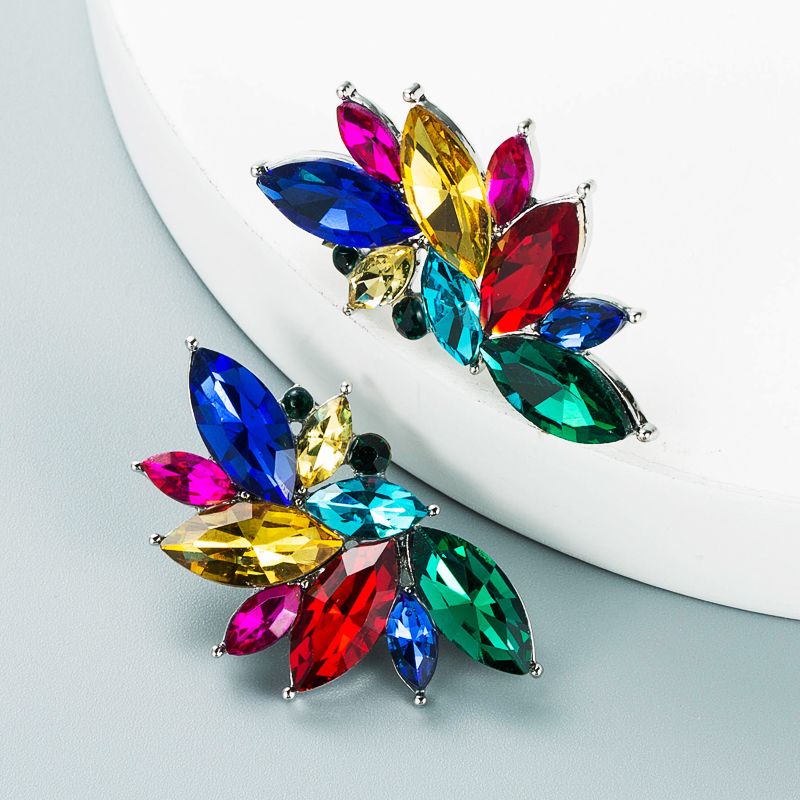 Geometric Flower Alloy Diamond-studded Rhinestone Full Diamond Earrings display picture 3