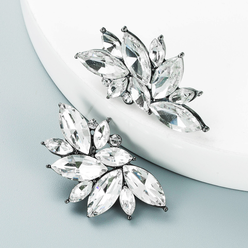 Geometric Flower Alloy Diamond-studded Rhinestone Full Diamond Earrings display picture 10